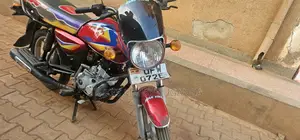 Bajaj Boxer 125 2024 Red