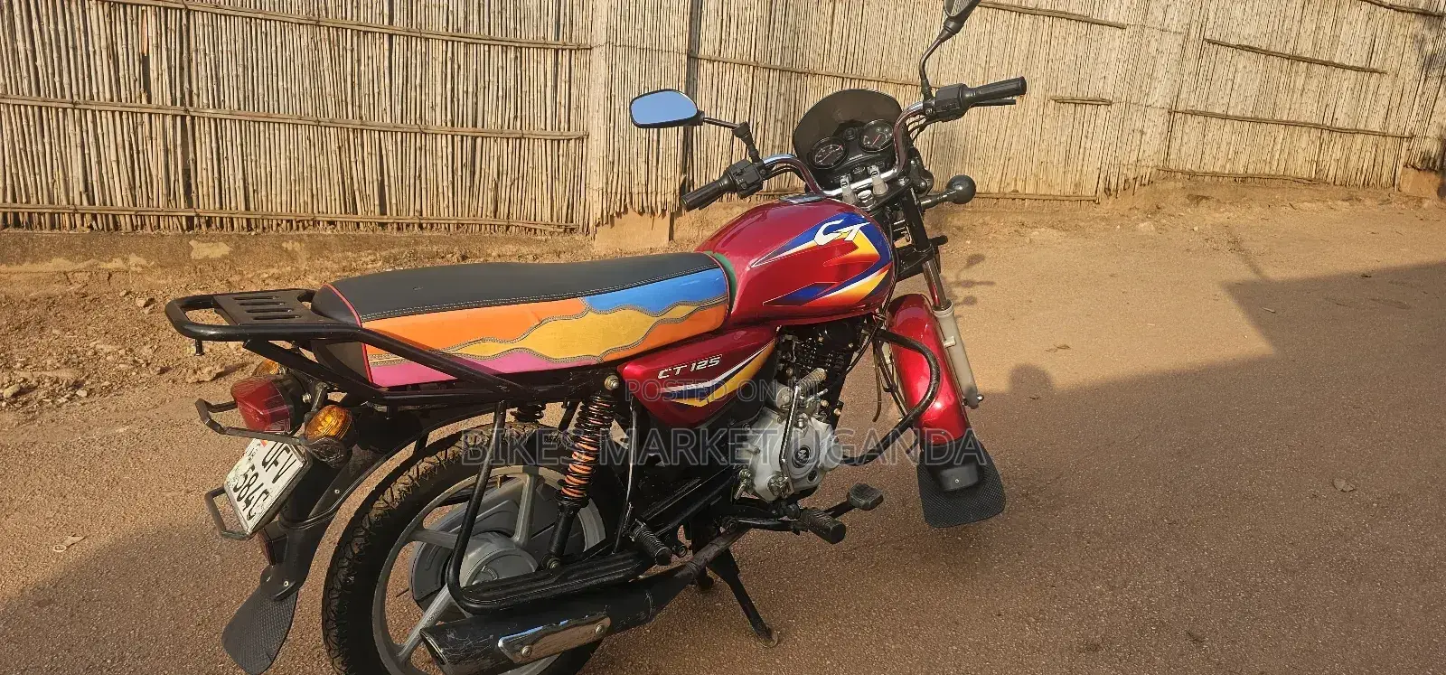 Bajaj Boxer 125 2024 Red