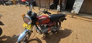 Bajaj Boxer 2020 Red