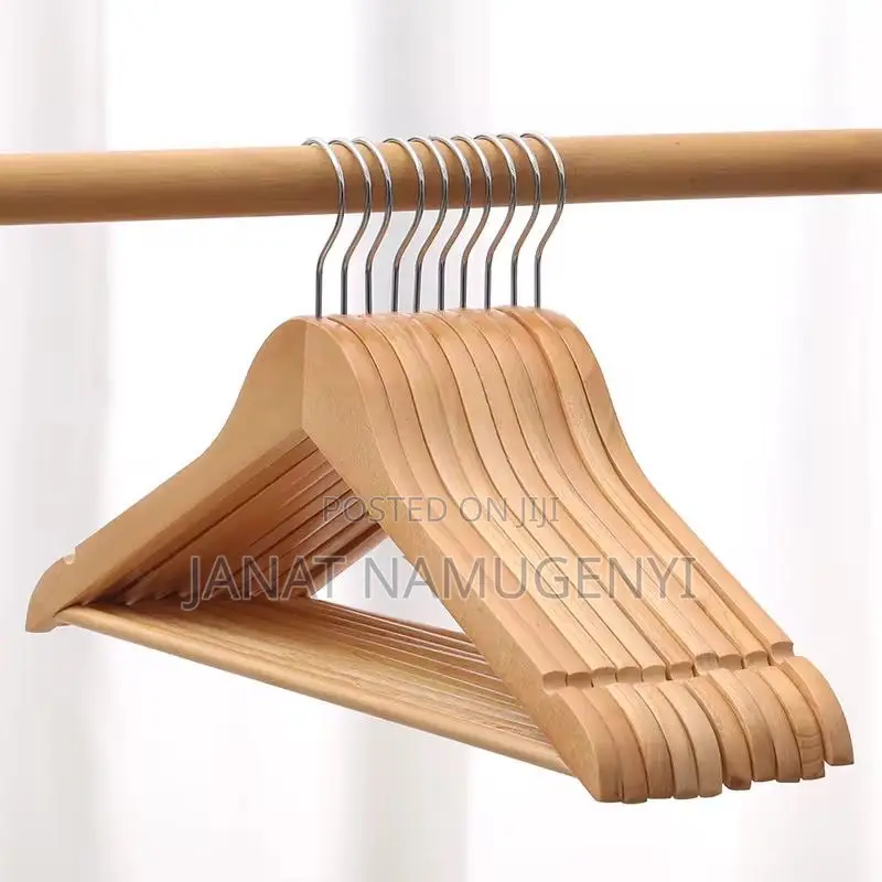 10 Piece Wooden Hangers