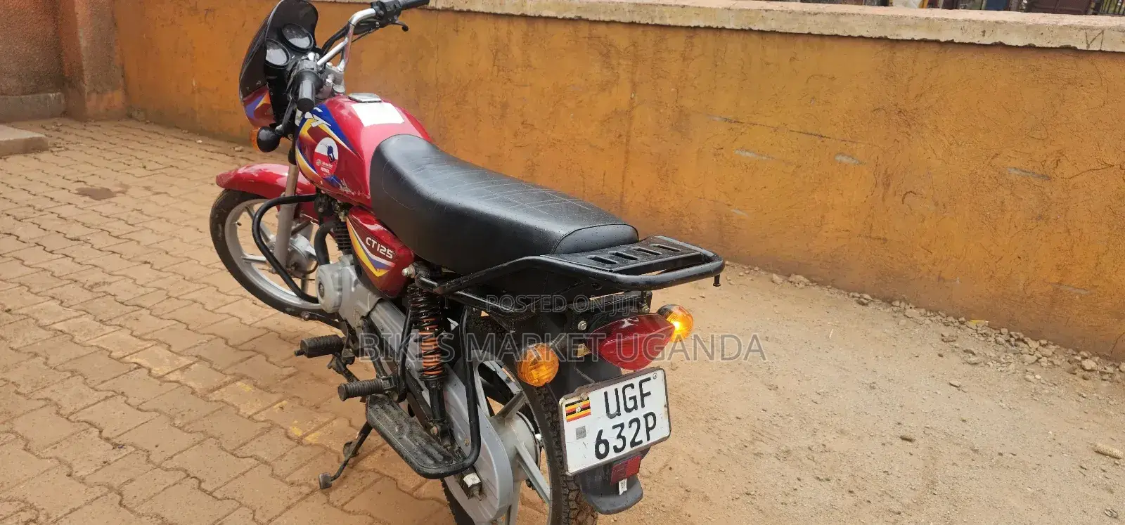 Bajaj Boxer 125 2024 Red