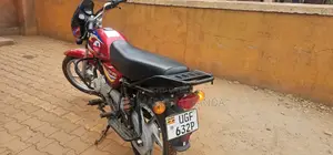 Bajaj Boxer 125 2024 Red