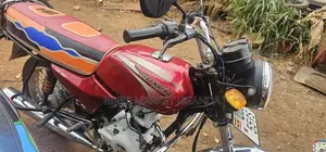 Bajaj Boxer 2024 Red