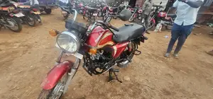 Mahindra Centuro 2018 Red