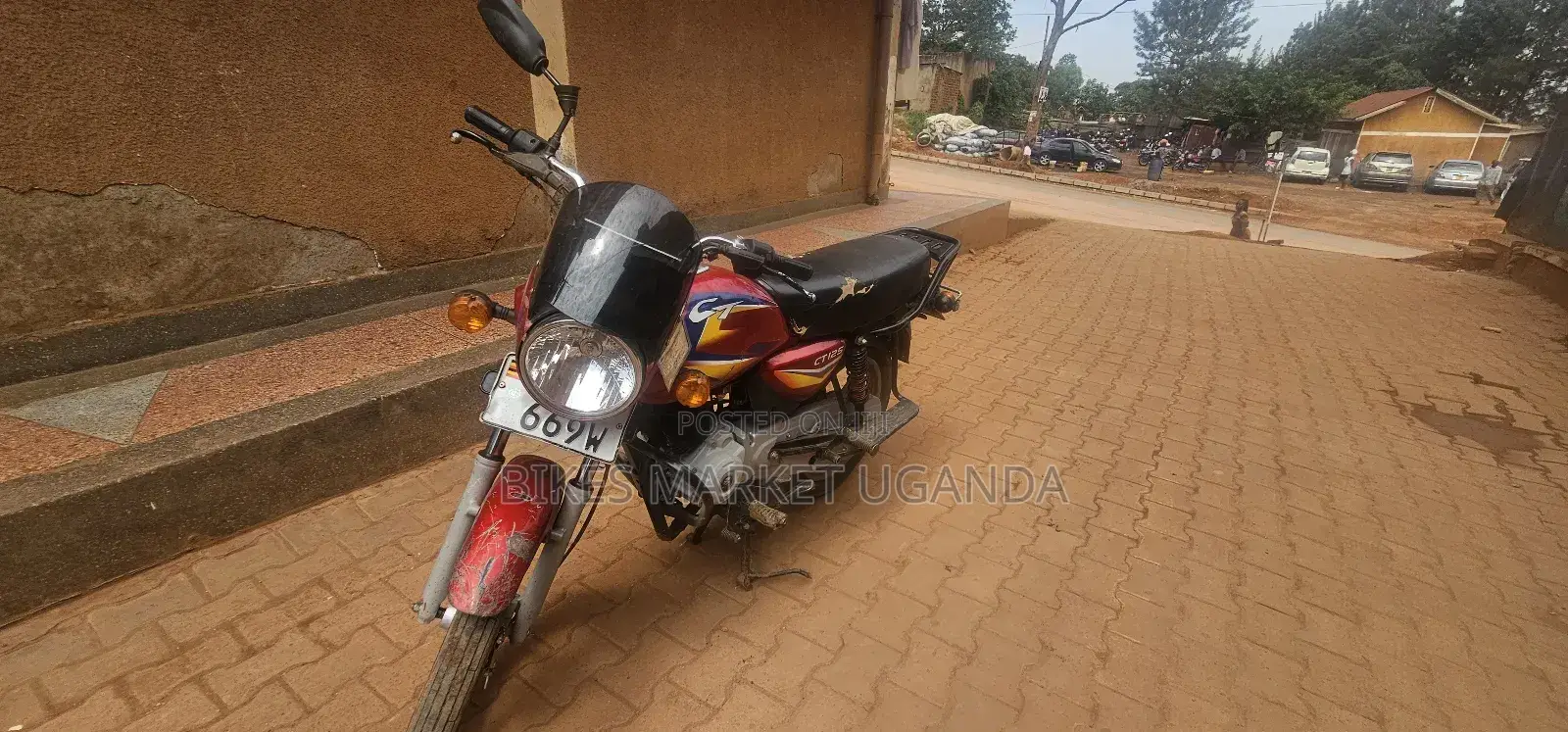 Bajaj Boxer 125 2024 Red