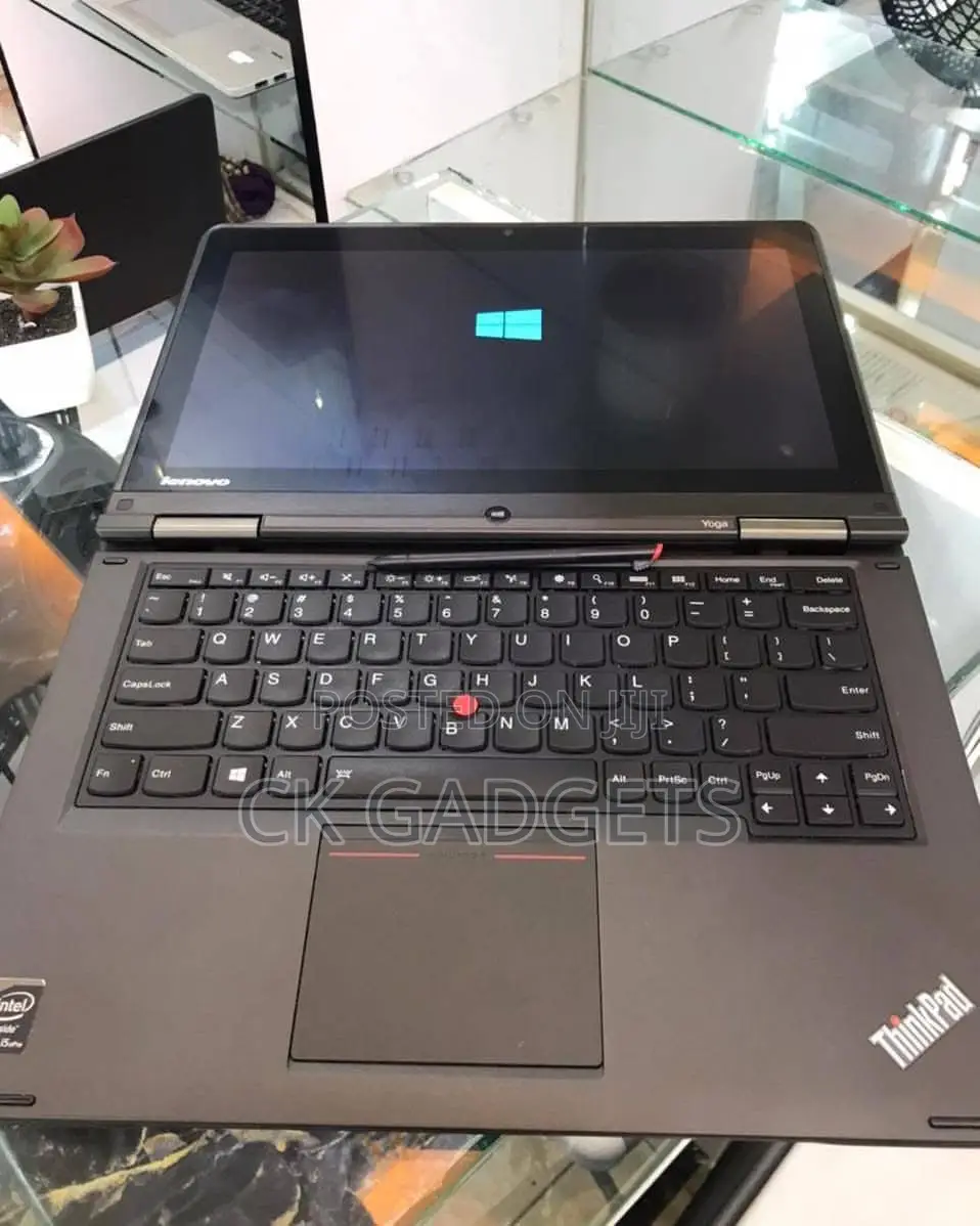 Laptop Lenovo ThinkPad Yoga 8GB Intel Core I7 SSD 256GB