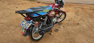TVS HLX 125 2020 Red