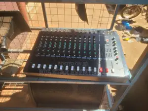 Yamaha Mixer 12 Channels