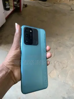 Tecno Spark 8 64 GB Blue