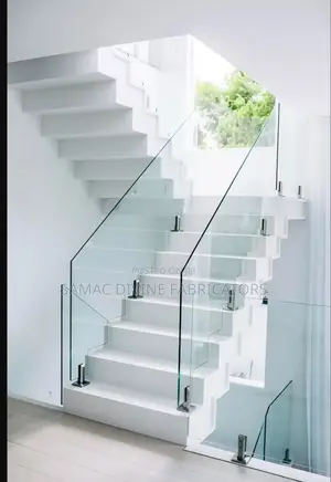 Frameless Staircase 2