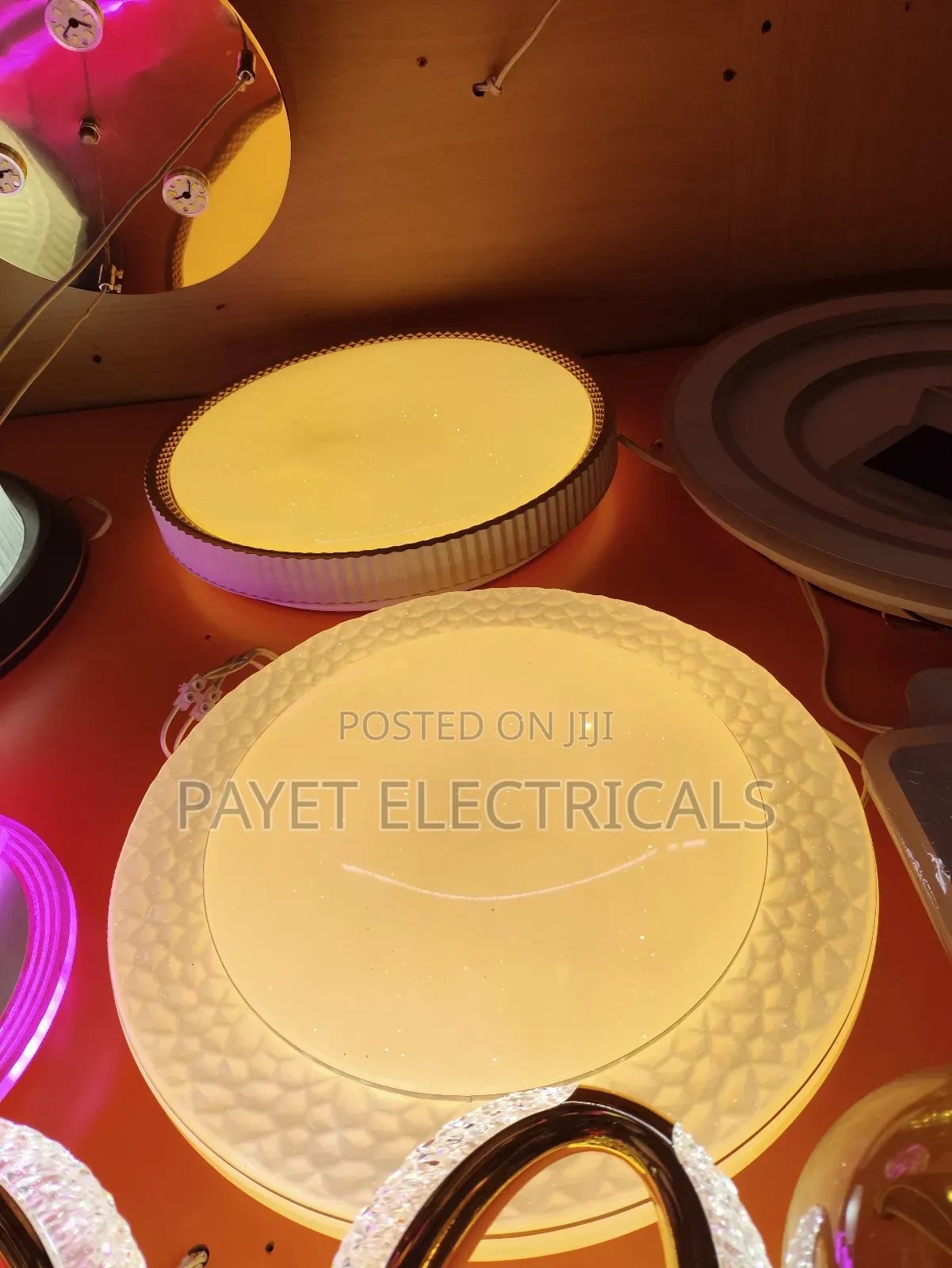 Led Ceiling Light That Changes Colours