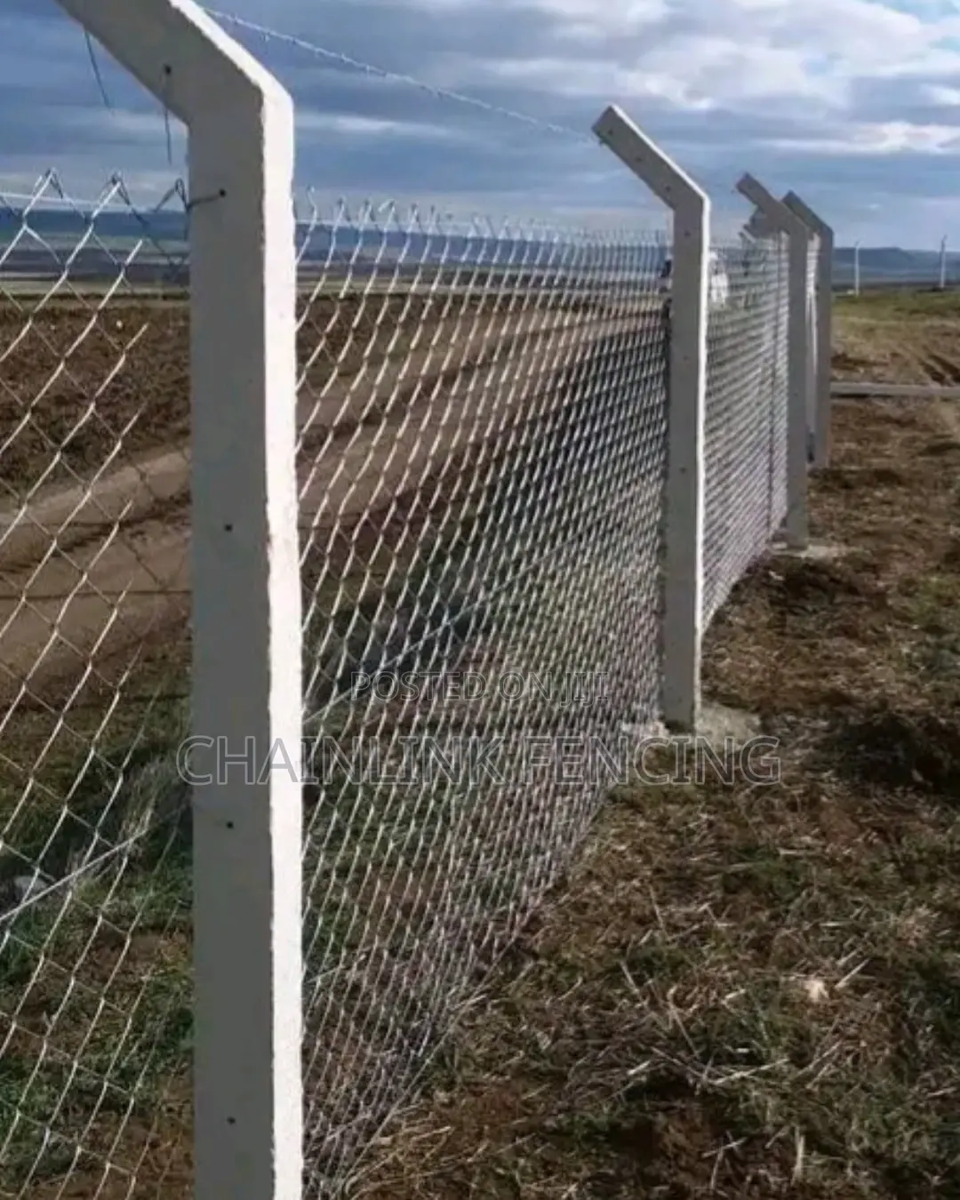 7 Ft Concrete Pole Chain-Link Fencing
