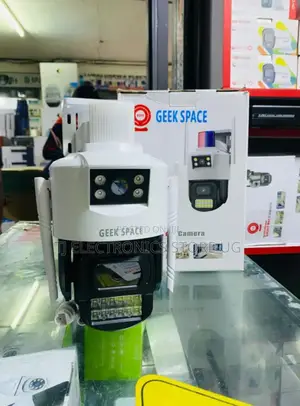 4g Camera 
Has a Siren 
Dual Lens