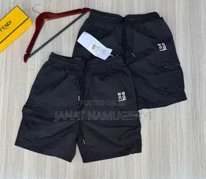 Weng Black Shorts