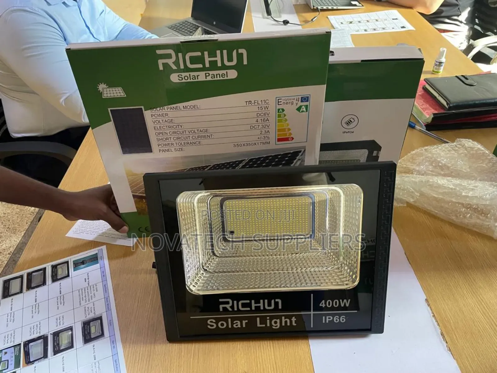 400w Original Richur Led Solar Flood Lights Yuko