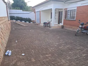 3bdrm Bungalow in Kololo Property, Central Division for rent