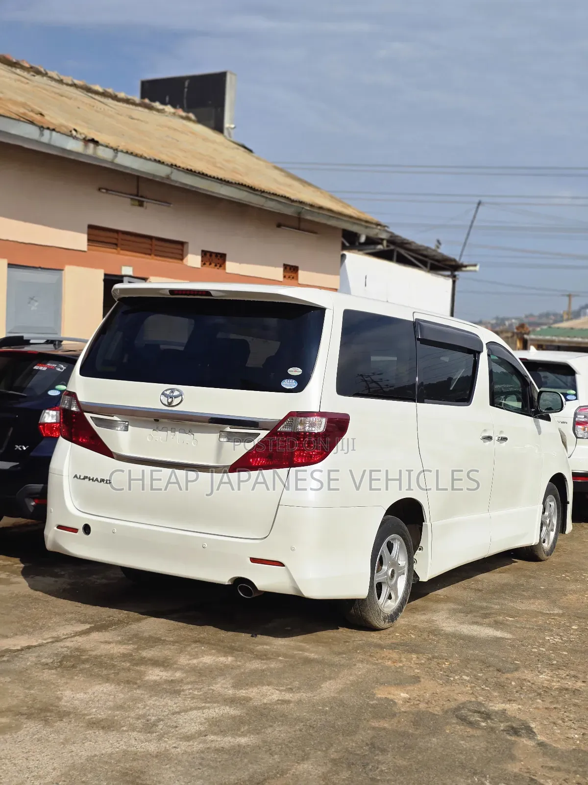 Toyota Alphard 2.4 Petrol AWD 2013 White
