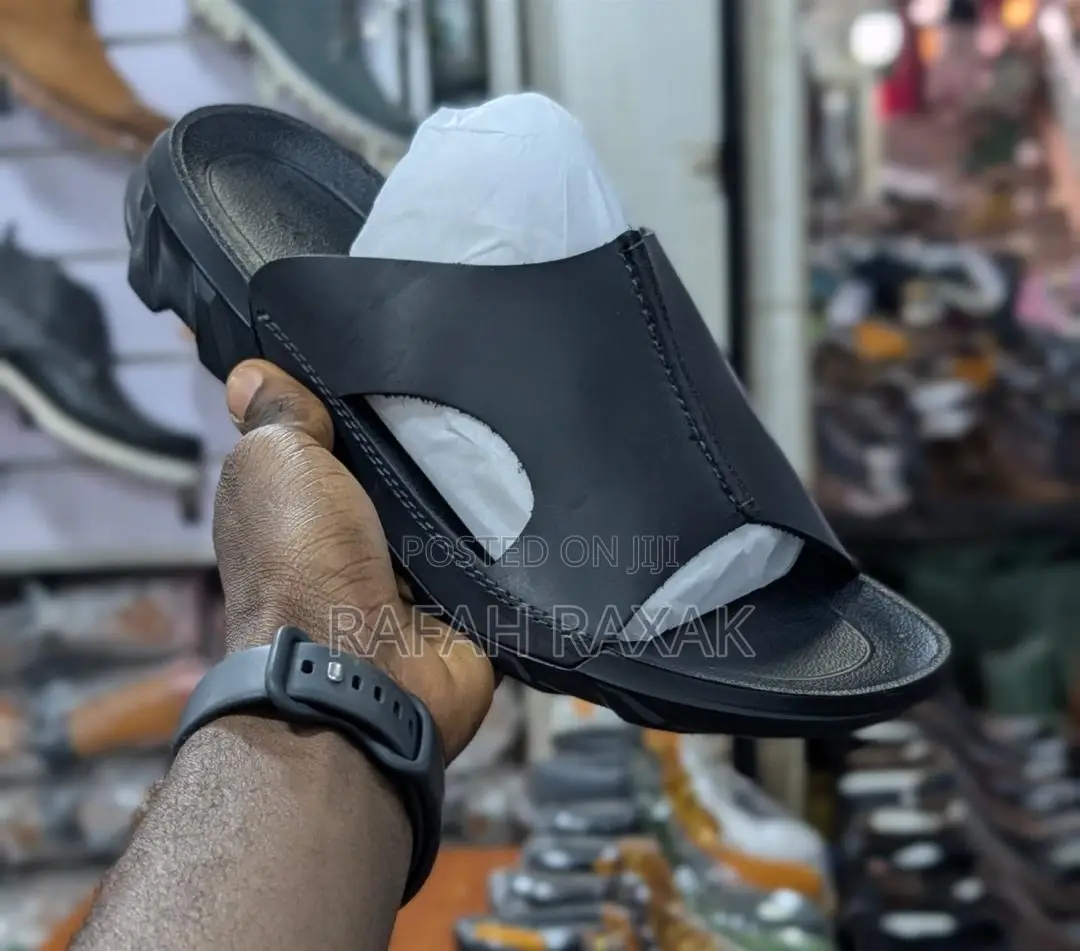 Original Black Ecco Push In Leather Sandals