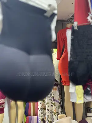 High Waist Bum