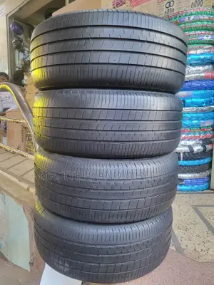 235 50 R18 Dunlop Came and Take This Gd Dunlop 3yrs Warranty