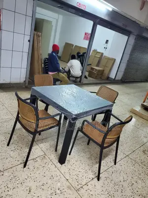 Restaurant Plastic Table and Chairs