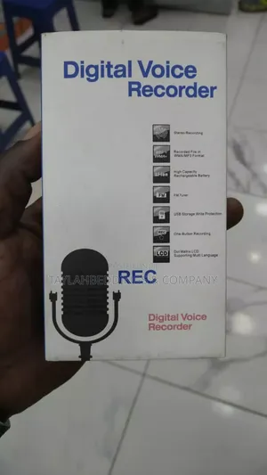 High Quality LCD Display Digital Voice Recorder - Black