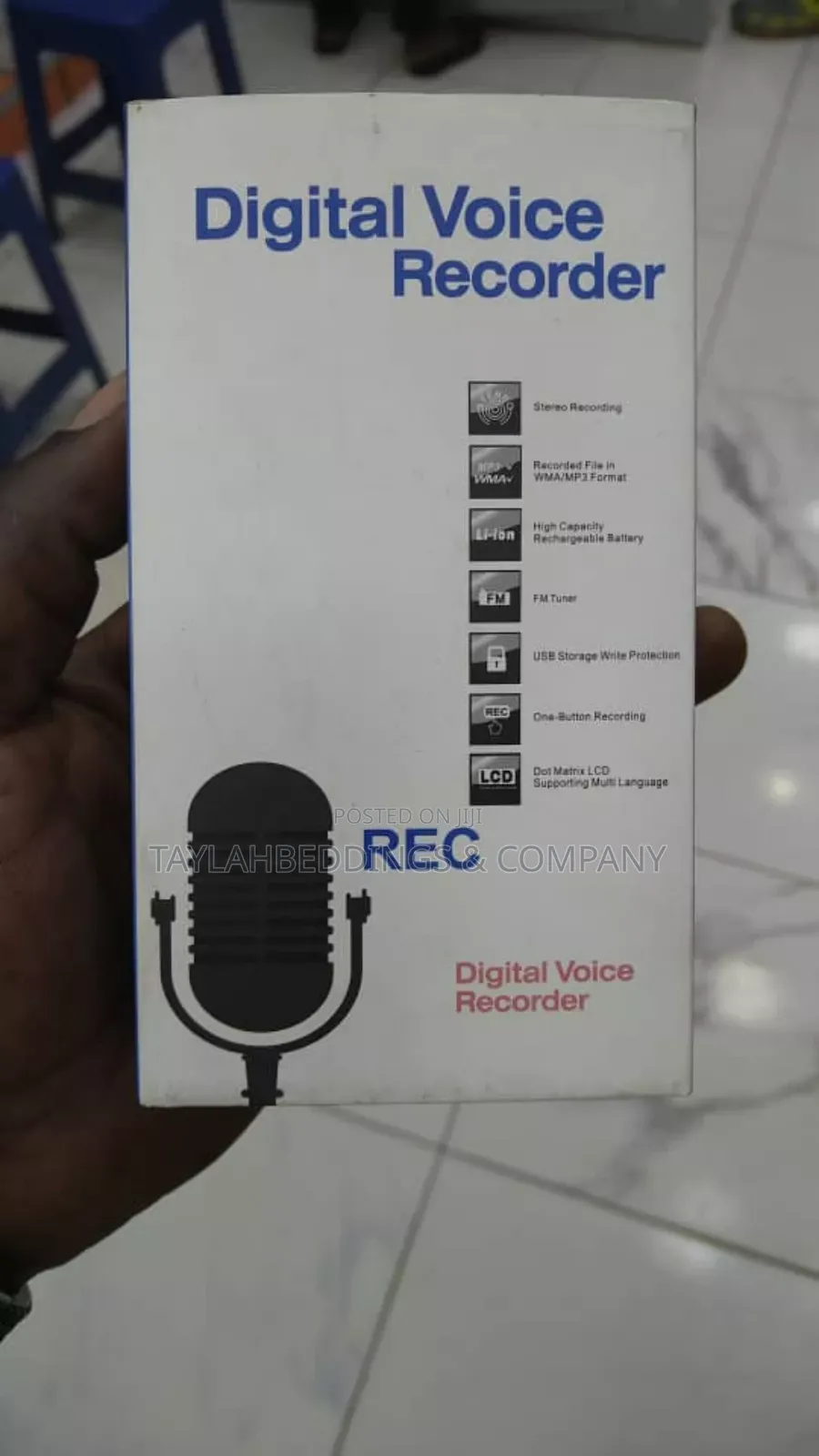 High Quality LCD Display Digital Voice Recorder - Black