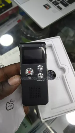 High Quality LCD Display Digital Voice Recorder - Black