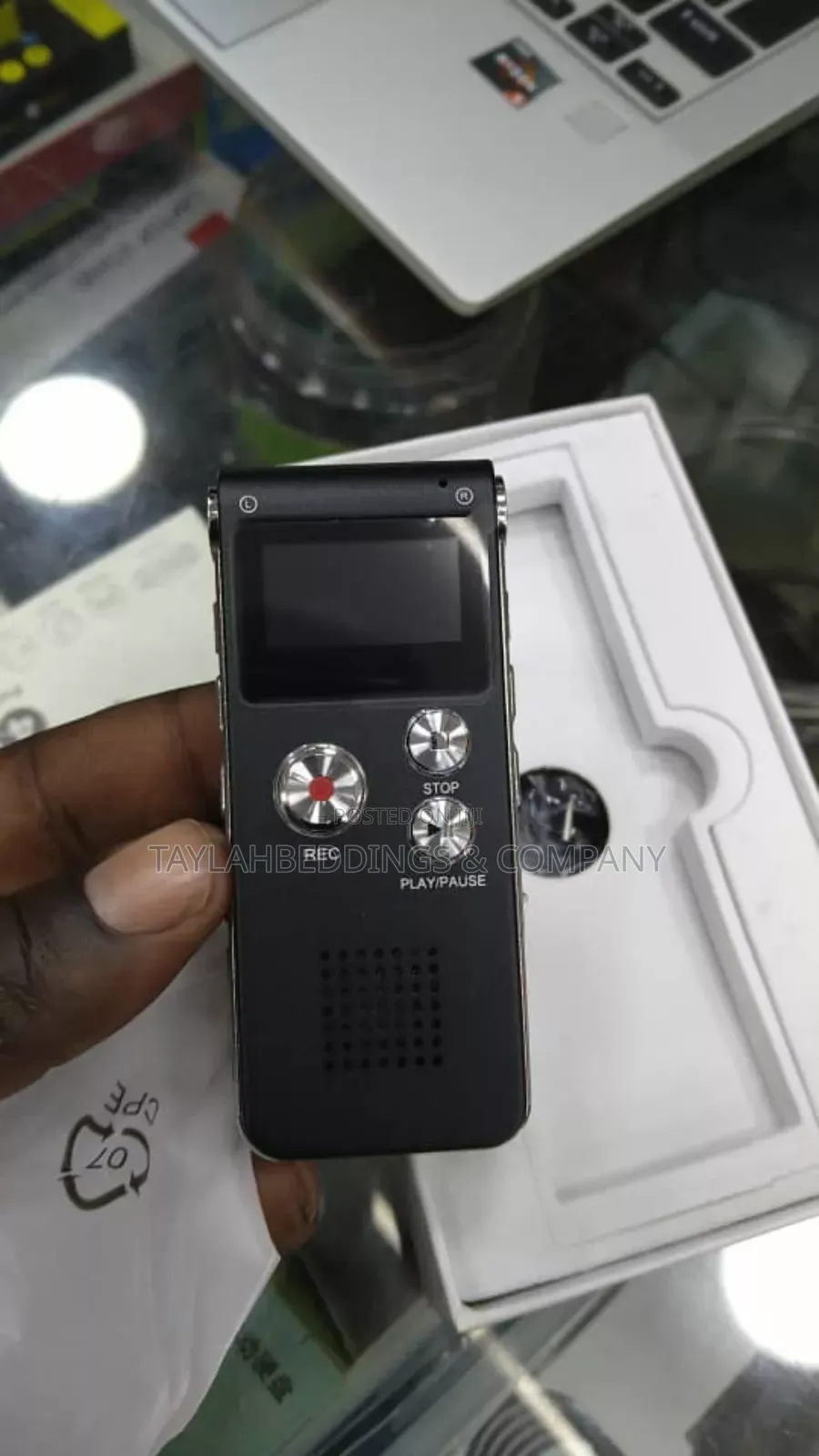 High Quality LCD Display Digital Voice Recorder - Black