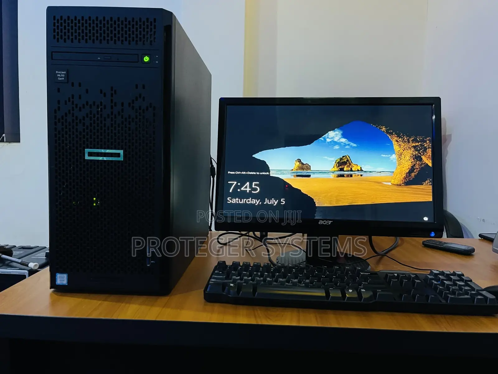 Server HP ProLiant ML 16GB Intel Xeon HDD+SSD 1T