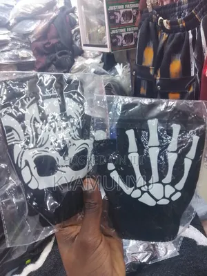 Skeleton Gloves
