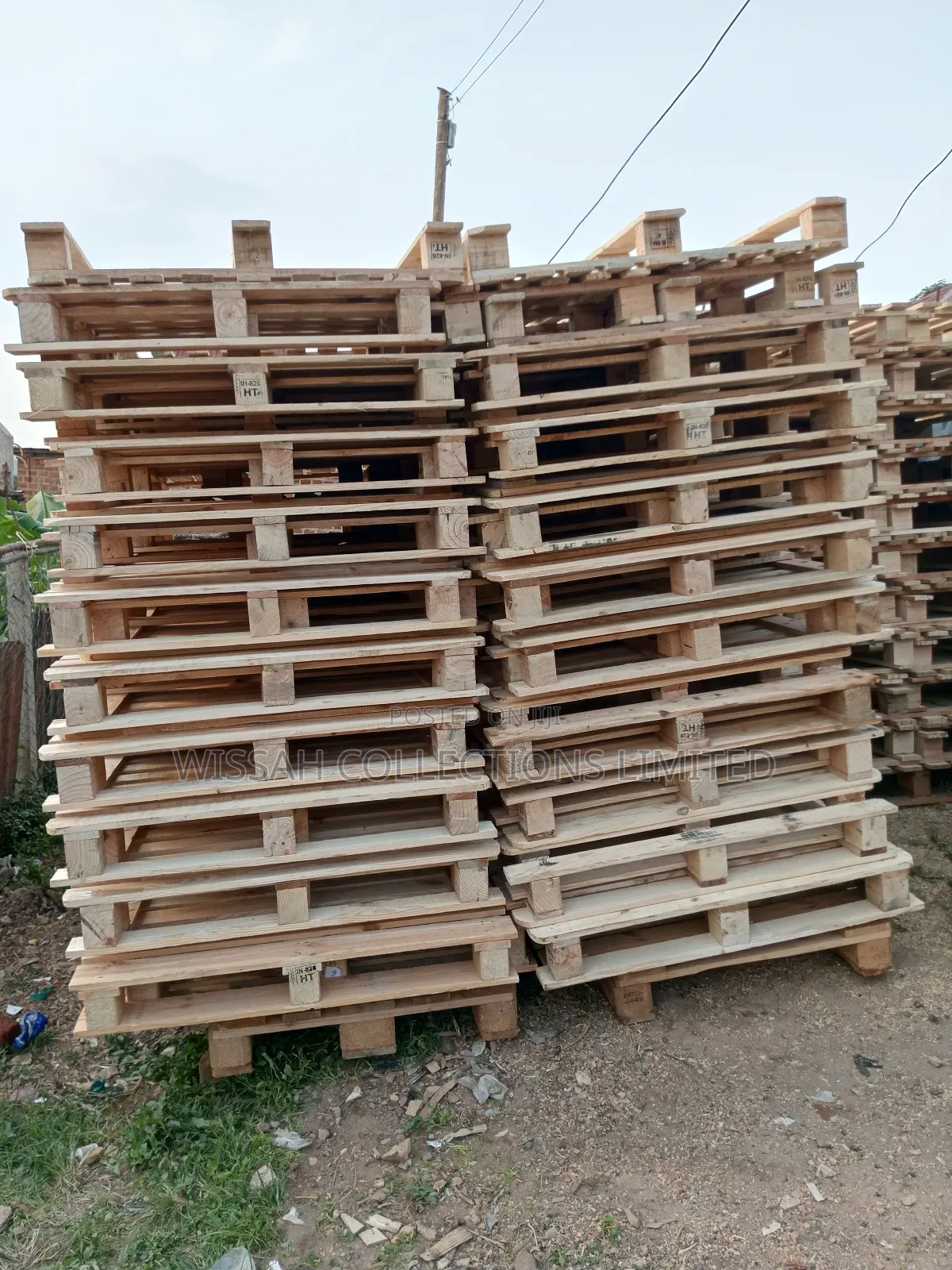 Square Wooden Pallets