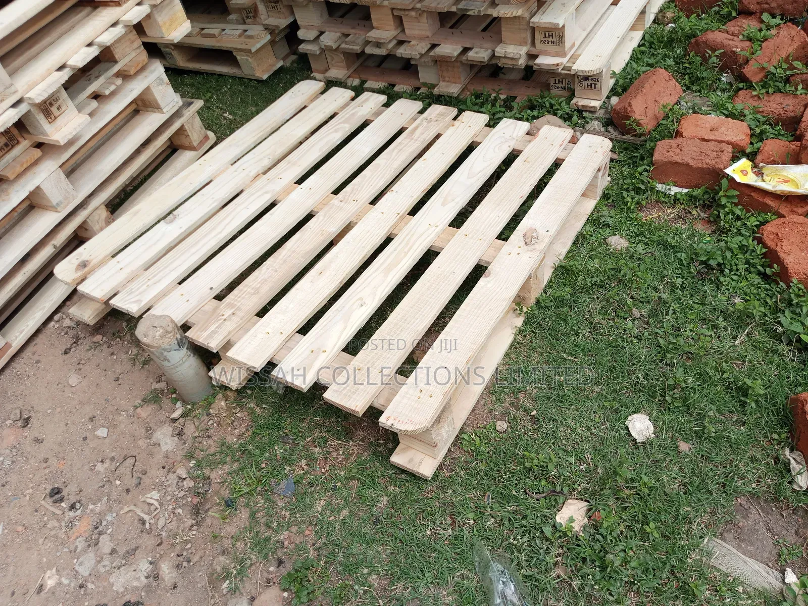 Square Wooden Pallets