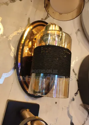 RXX 200 Goldish Wall Light