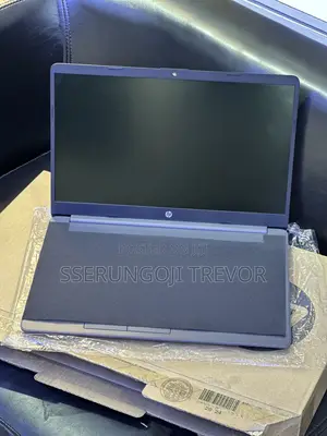 New Laptop HP 240 G9 8GB Intel Core I5 SSHD+SSD 1T