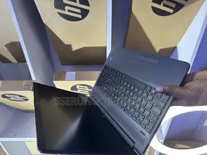 Laptop HP 250 G10 8GB Intel Core I3 HDD+SSD 1T