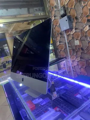Desktop Computer Apple iMac 8GB Intel Core I5 SSHD+SSD 512GB