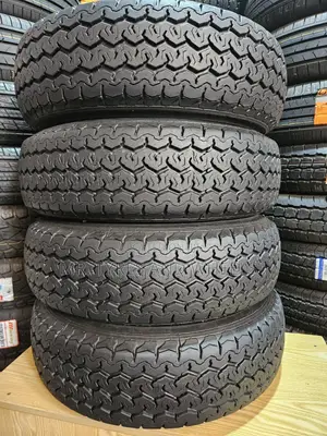 195r14c Dunlop Tires WTH Out Strok a Stronger Than WTH Strok