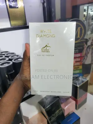 White Diamond Eau De Parfum 100ml