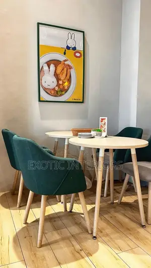 Dining Table of 2seater Call