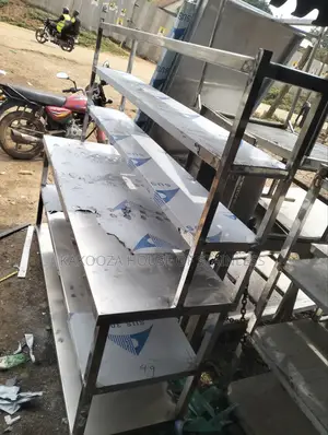 Stainless Commercial Working Table With Shelve