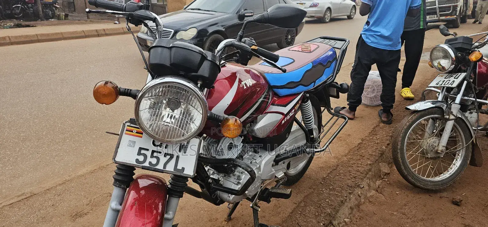 TVS HLX 125 2024 Red
