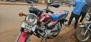 TVS HLX 125 2024 Red