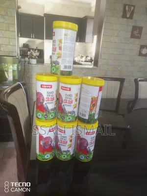Flakes Fish Food for All Types of Fish