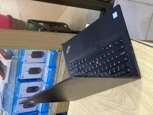 New Laptop Lenovo Thinkpad T490s 16GB Intel Core I7 SSD 512GB