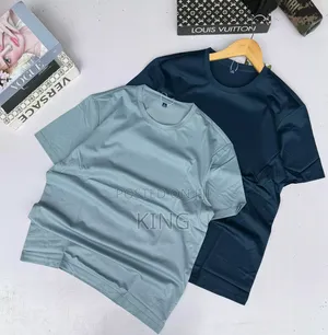 Mani T-Shirts Plus