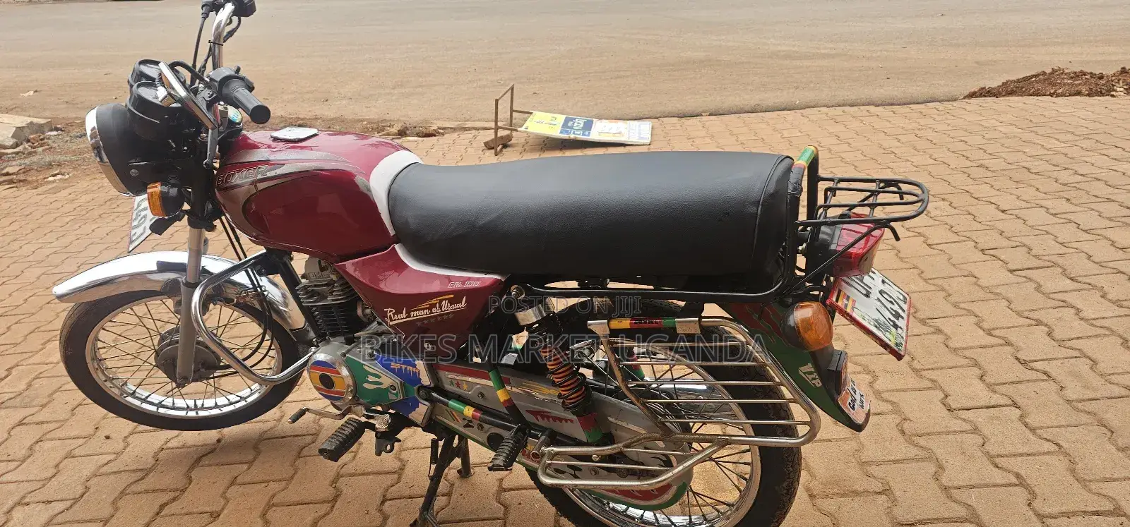 Bajaj Boxer 2023 Red