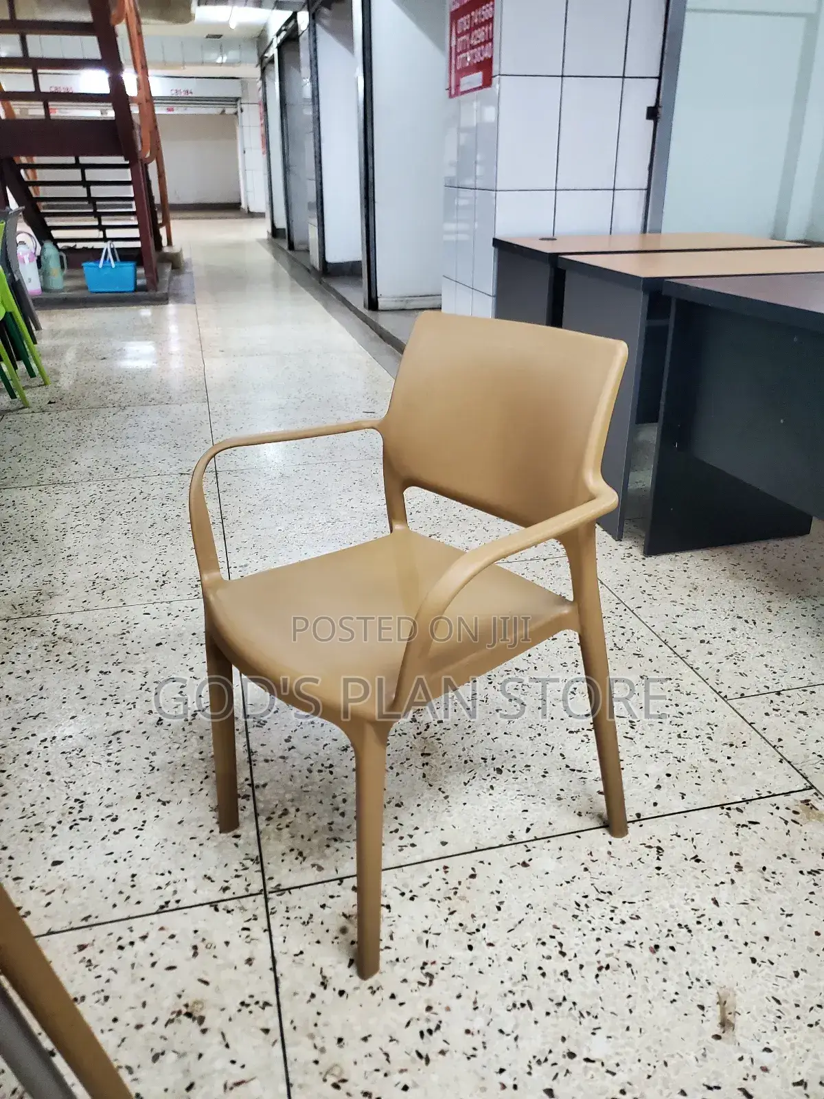 Plain Brown Plastic Chairs