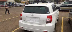 Toyota IST 2012 White