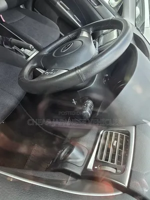 Subaru Forester 2012 Pearl
